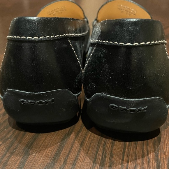 GEOX LEATHER LOAFERS - Picture 4 of 4